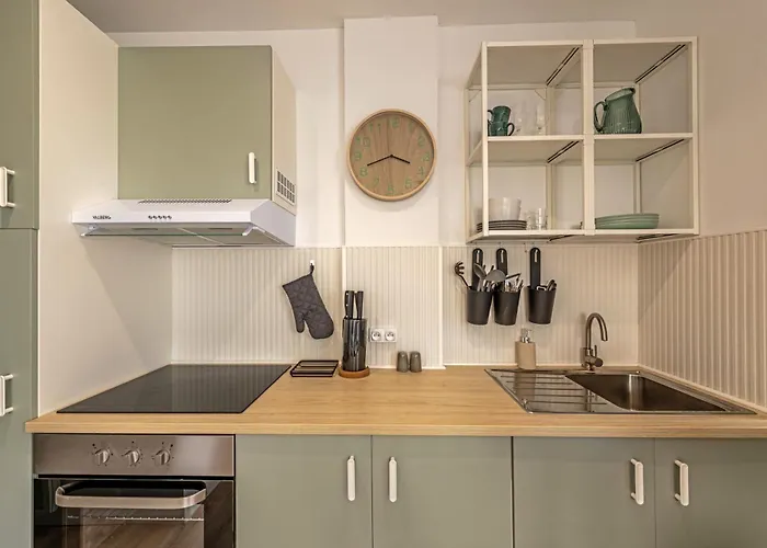 Le Botanique ~ Proche Centre ~ Arrivee Autonome Apartman